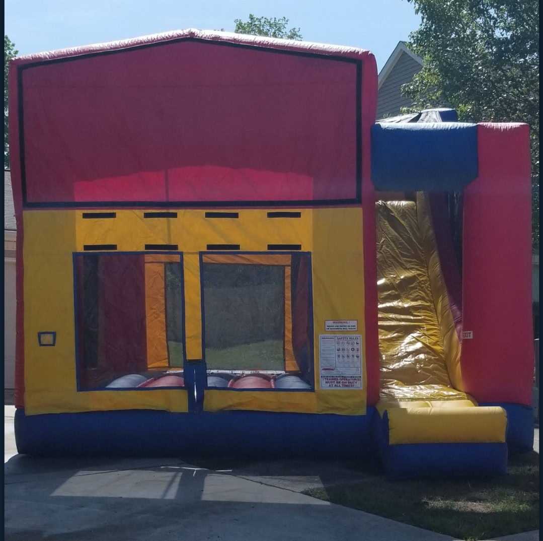 4-in-1 bounce house with slide
